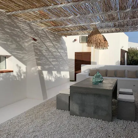 La Casa Dels Vents En Cap Artrutx 펜션
