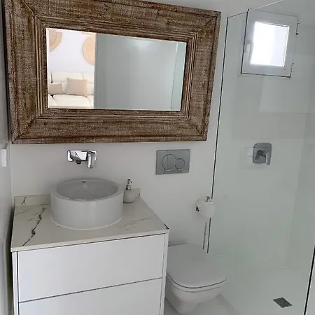 La Casa Dels Vents En Cap Artrutx Holiday home
